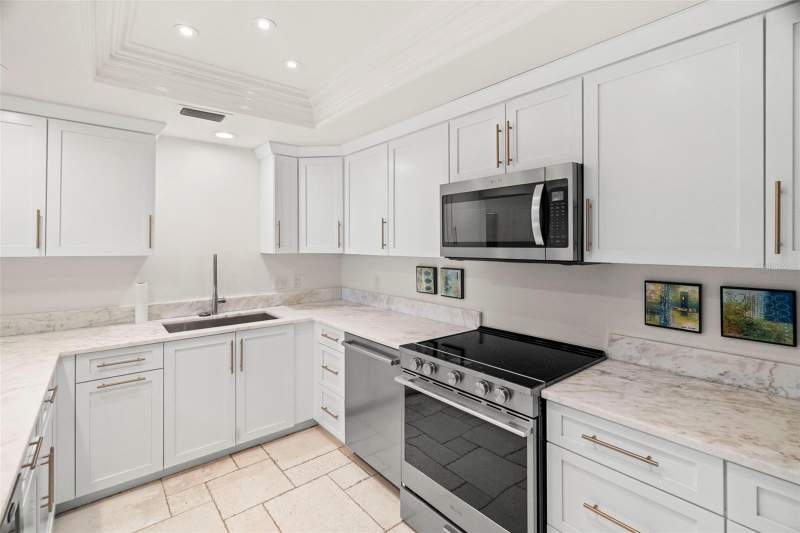 2 bedroom Condominium at 4 Belleview Boulevard #108, Belleview Biltmore Villas S Garden 4, Belleair — photo 5