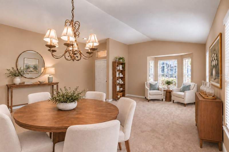 4 bedroom Single Family Residence at 1123 Lumsden Pointe Boulevard, Lumsden Pointe Phase 1, Valrico — photo 5