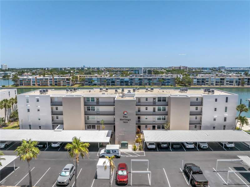 1 bedroom Condominium at 7625 Sun Island Drive #106, Bay Island Group 7, South Pasadena — photo 2