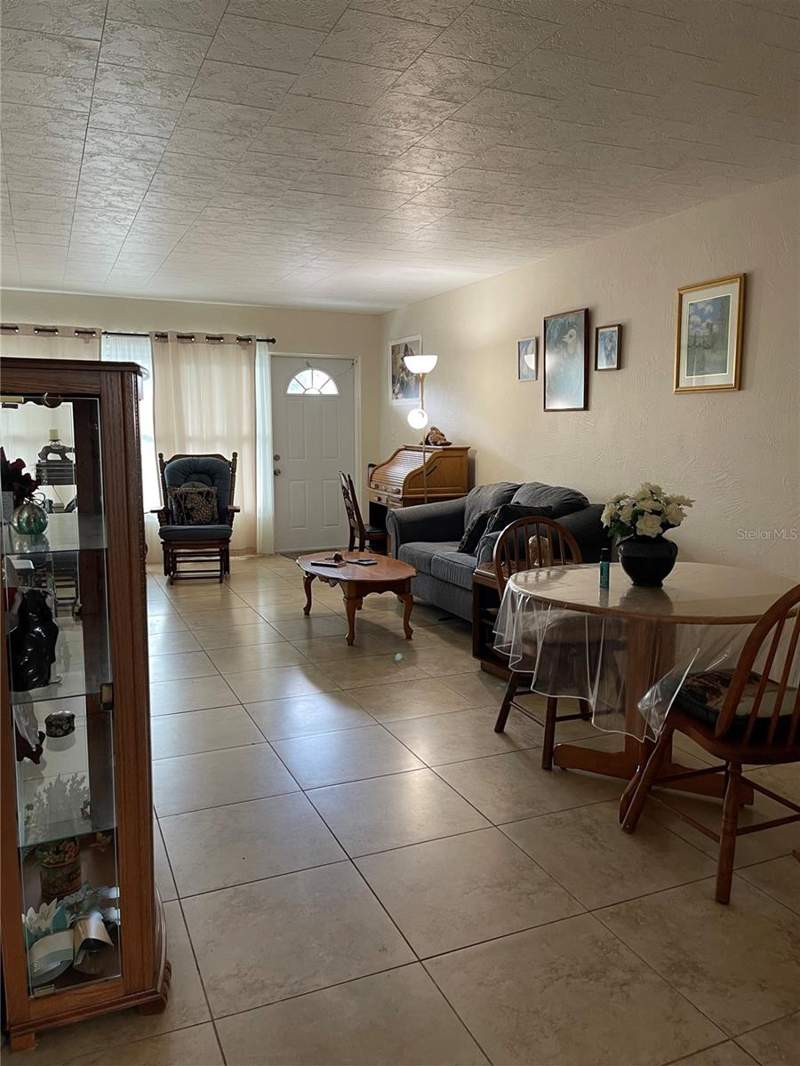 2 bedroom Condominium at 4144 57th Street #269, Clearview Oaks Bldg 6, Kenneth City — photo 4