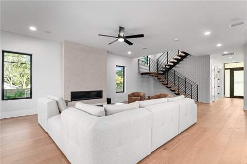 2519 N Riverside Dr, Tampa FL - photo 16 of 35