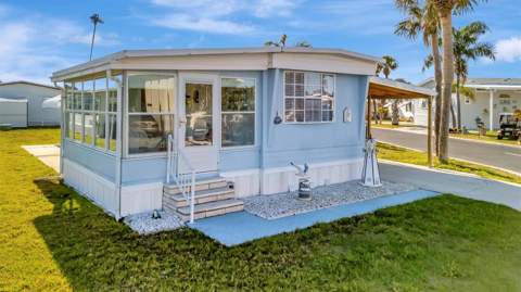 128 E Saint Johns Way, Apollo Beach FL - photo 18 of 37