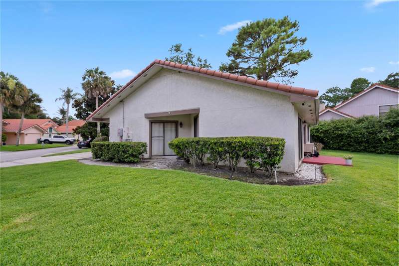 2 bedroom Single Family Residence at 655 NIGHTHAWK CIRCLE, GREENSPOINTE, WINTER SPRINGS — photo 5