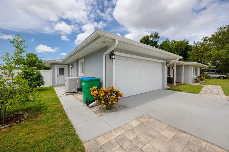 3 bedroom Single Family Residence at 1833 HUNT LANE, DOUGLAS MANOR ESTATES 1ST ADD, CLEARWATER — photo 4
