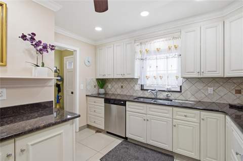 1636 S Lake Avenue #1, Clearwater FL - photo 8 of 44