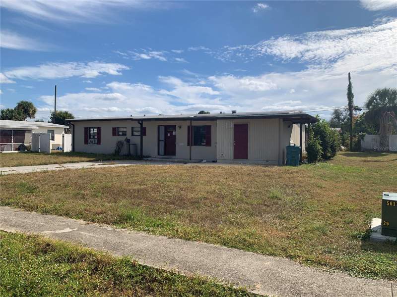 3 bedroom Single Family Residence at 21115 Glendale Avenue, Port Charlotte Sec 045, Port Charlotte — photo 2