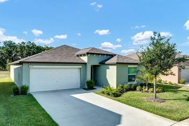 4 bedroom Single Family Residence at 6727 Bar S Bar Trail, Abbott Square Ph 1A, Zephyrhills — photo 2