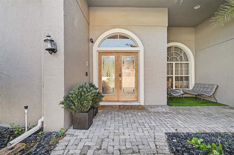 5 bedroom Single Family Residence at 1325 Tall Maple Loop, Chapman Lakes Ph 3, Oviedo — photo 2