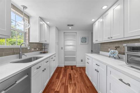 6337 Cedar Street, St Petersburg FL - photo 16 of 53