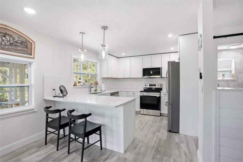 2 bedroom Single Family Residence at 7266 Tropical Drive, Weeki Wachee Gardens Add, Weeki Wachee — photo 5
