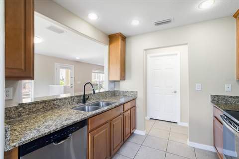 10932 Brickside Court #10932, Riverview FL - photo 13 of 37