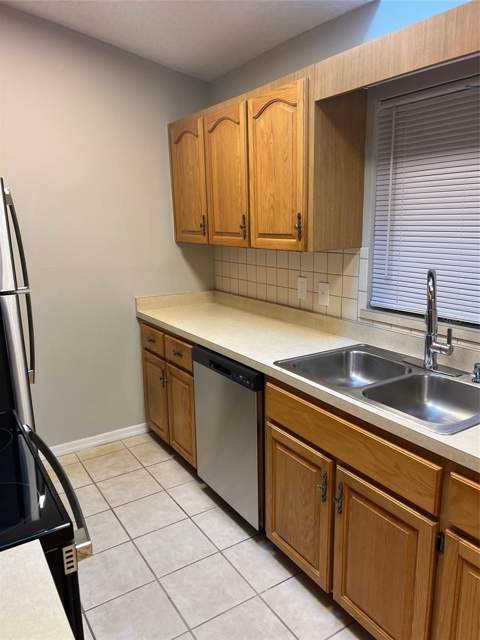 12449 Orangewood Circle #17, Tavares FL - photo 8 of 18
