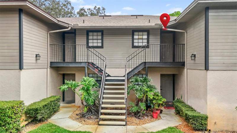 Ashford Green Condominium