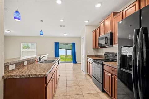 7421 French Marigold Avenue, Tampa FL - photo 10 of 26