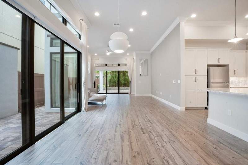4 bedroom Single Family Residence at 8394 Via Vittoria Way, Dellagio, Orlando — photo 4
