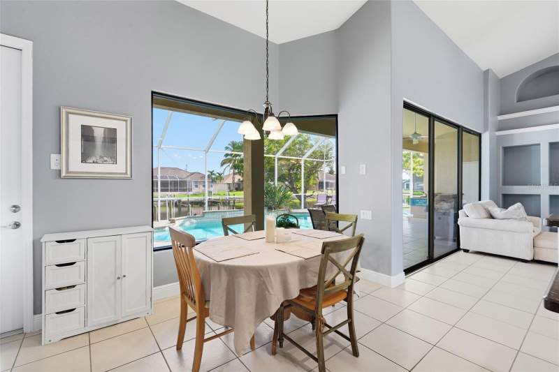 3 bedroom Single Family Residence at 1819 SW 47th Street, Cape Coral, Cape Coral — photo 4