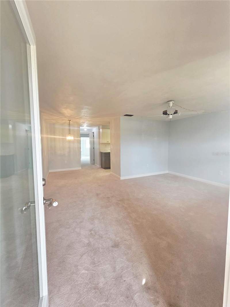 1 bedroom Condominium at 4461 Rustic Drive, Gardens Beacon Square, New Port Richey — photo 2