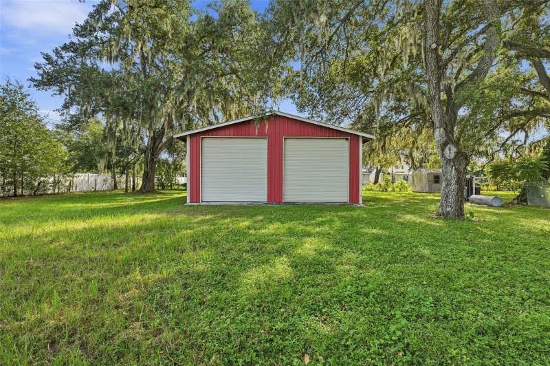 2 bedroom Single Family Residence at 5906 Watson Road, Riverview, Riverview — photo 2