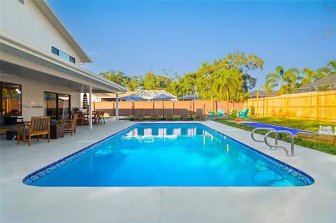 7265 Rosetree Place, Seminole FL - photo 7 of 54