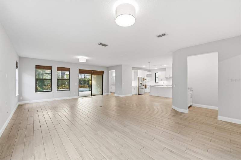 6 bedroom Single Family Residence at 8236 Procida Isle Lane, Windermere Isle Ph 2, Windermere — photo 3