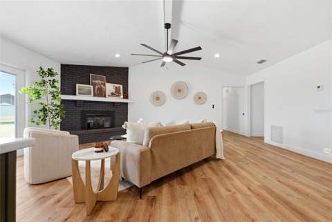 4351 NE 210th Avenue, Williston FL - photo 13 of 73