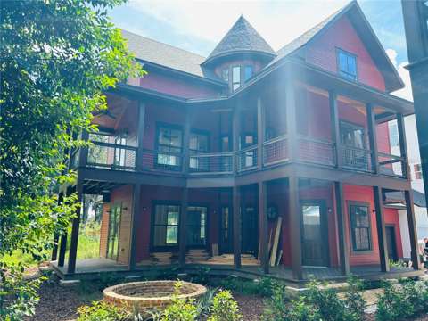 292 NW 12Th Avenue, home for sale in Gainesville 32601