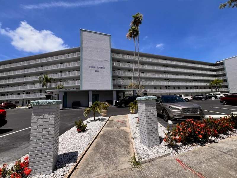 2 bedroom Condominium at 1868 Shore Drive #607, Shore Towers Bldg, South Pasadena — photo 1