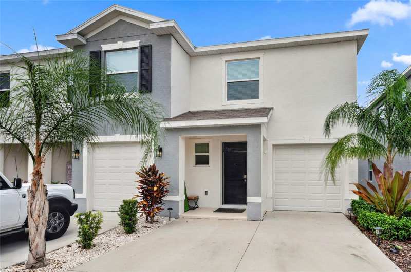 3 bedroom Townhouse at 369 Mangrove Shade Circle, Mangrove Point Phases 2 And 3, Apollo Beach — photo 1