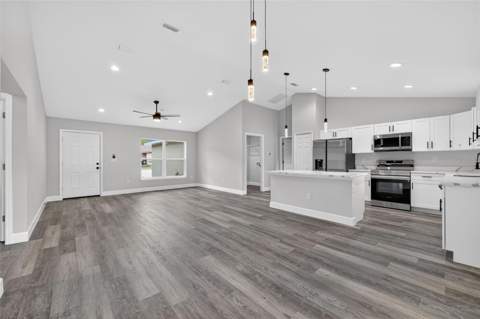13737 SW 114th Place, Dunnellon FL - photo 9 of 30