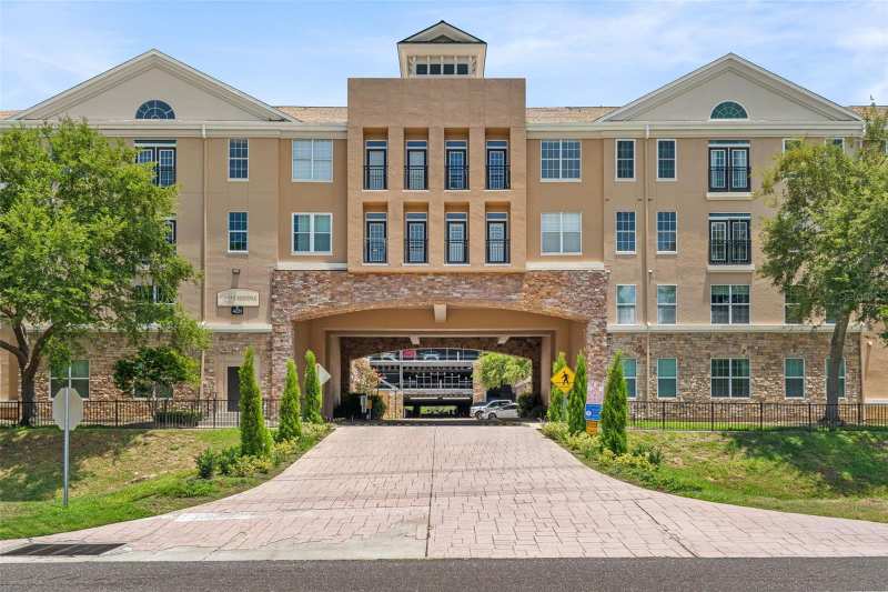 1 bedroom Condominium at 4221 W Spruce Street #1310, Villa Sonoma At International, Tampa — photo 1