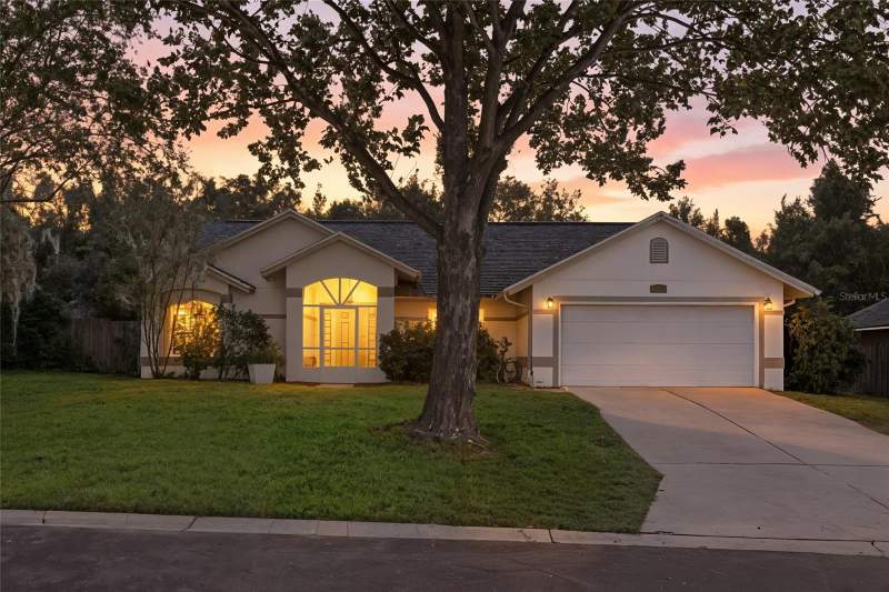 Groveland Hidden Lakes Estates