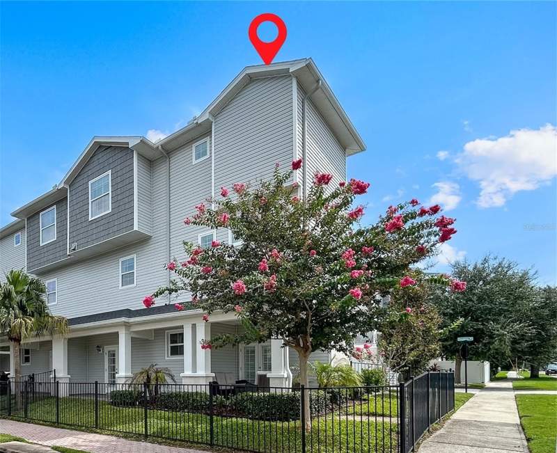 510 DOUGLAS PLACE home for sale in Douglas Place Homes for Sale: 8 Homes (2016–2018)