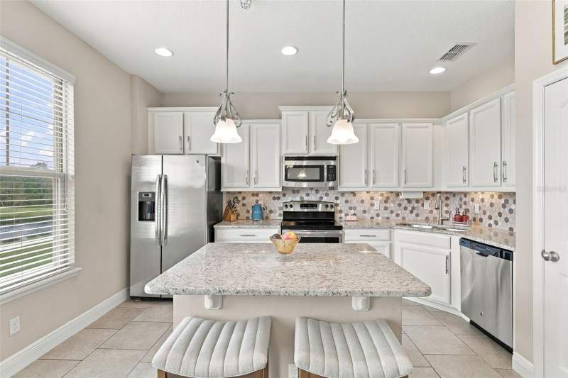 3 bedroom Townhouse at 10818 Sunset Ridge Lane, Ravinia/East Park, Orlando — photo 2