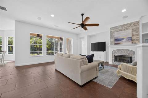 824 Islebay Drive, Apollo Beach FL - photo 22 of 99