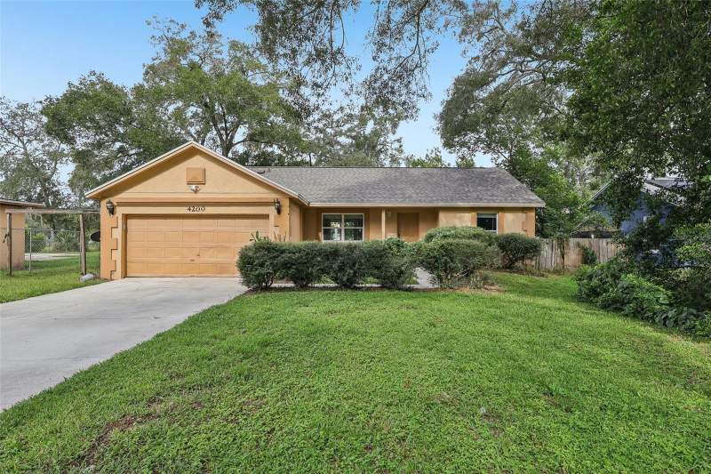 4200 W PINE HILL CIRCLE home for sale in Pine Hill Estates