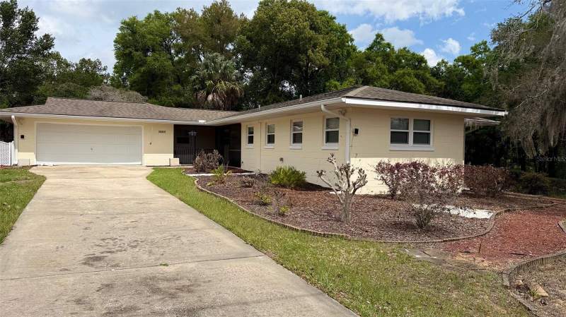 3 bedroom Single Family Residence at 1603 Lake Nettie Court, Lake Nettie Terrace, Eustis — photo 3