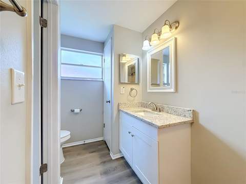 7606 Woodland Oaks Court, Tampa FL - photo 17 of 34