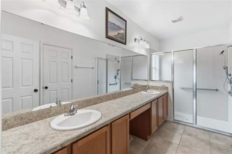 4069 Marina Isle Drive, Kissimmee FL - photo 22 of 43
