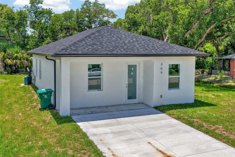 3 bedroom Single Family Residence at 369 Avella Street, Port Charlotte Sec 030, Port Charlotte — photo 1