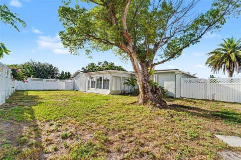 3207 Salisbury Drive, Holiday FL - photo 14 of 15