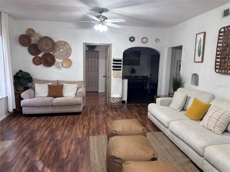 3 bedroom Single Family Residence at 1910 William Clark Avenue, Pinehurst, Sanford — photo 3