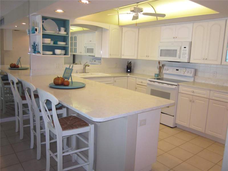 2 bedroom Condominium at 1400 Gulf Boulevard #608, Sand Key Condo-South Beach 1, Clearwater Beach — photo 5