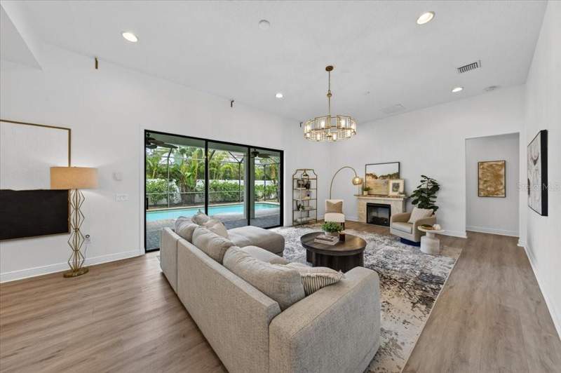 5 bedroom Single Family Residence at 13008 Eagles Entry Drive, Nine Eagles Unit One Sec I, Odessa — photo 3