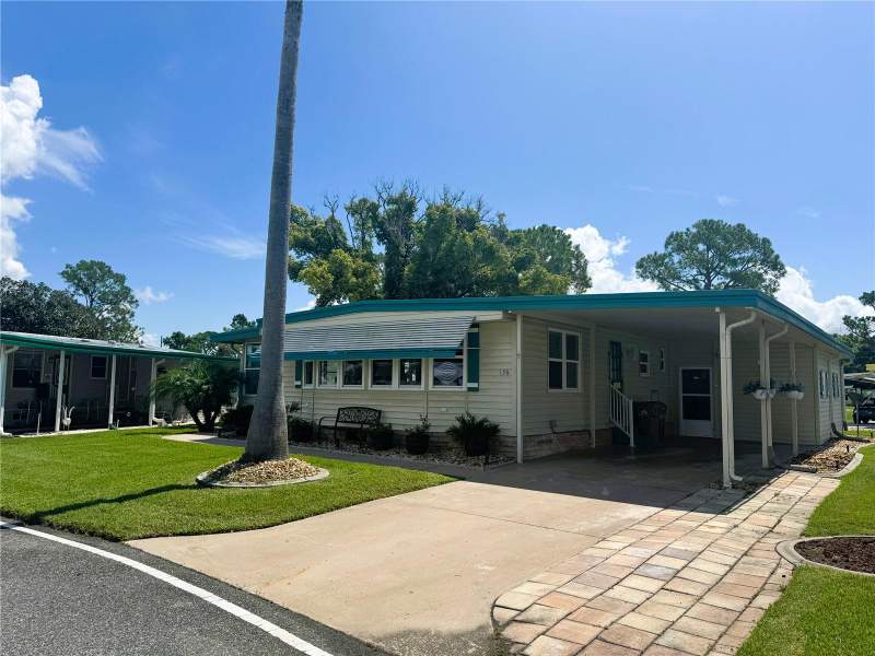 2 bedroom Mobile Home at 136 Dogwood Trail, Hawthorne At Leesburg A Coop, Leesburg — photo 3