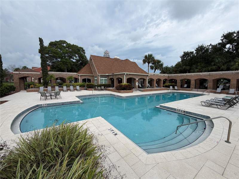 2 bedroom Condominium at 10200 Gandy Boulevard #512, Vantage Point Condo, St Petersburg — photo 3