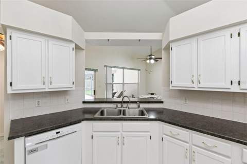 1748 Imperial Palm Drive, Apopka FL - photo 11 of 31
