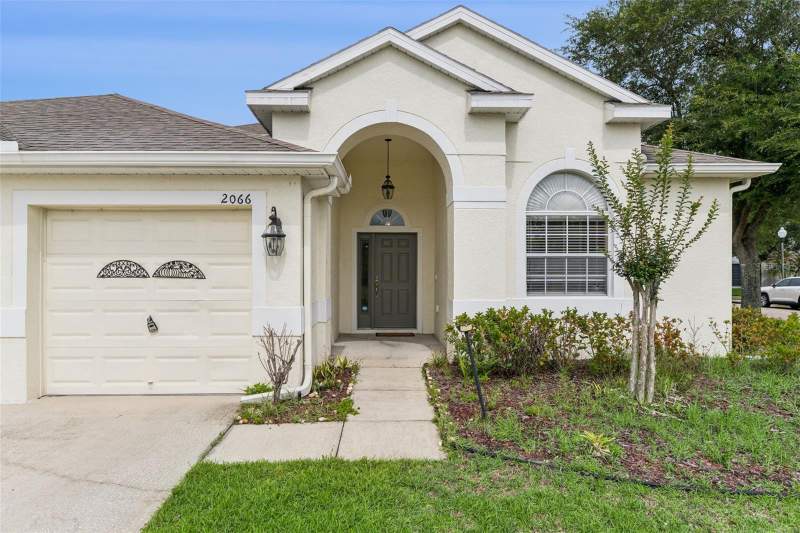 5 bedroom Single Family Residence at 2066 Gloria Oak Court, Cypress Lakes Pcls D & L, Orlando — photo 4