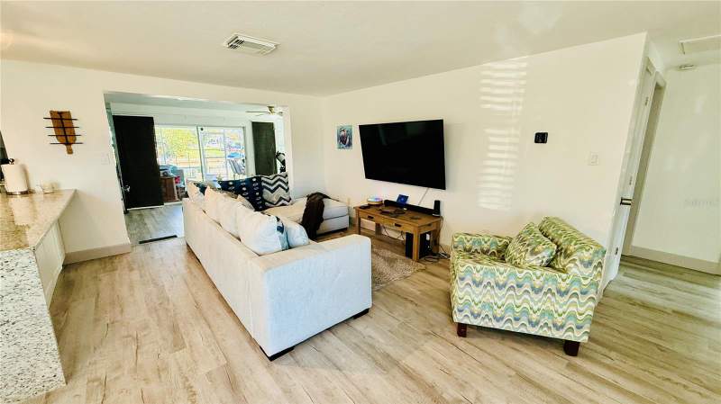 3 bedroom Single Family Residence at 4926 Blue Heron Drive, Flor A Mar, New Port Richey — photo 2