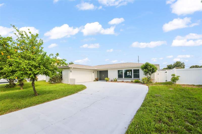 3 bedroom Single Family Residence at 13635 97TH TERRACE, URBAN LAKE ESTATES 2ND ADD, SEMINOLE — photo 2