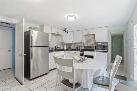 911 Marjorie Avenue, Brandon FL - photo 12 of 45
